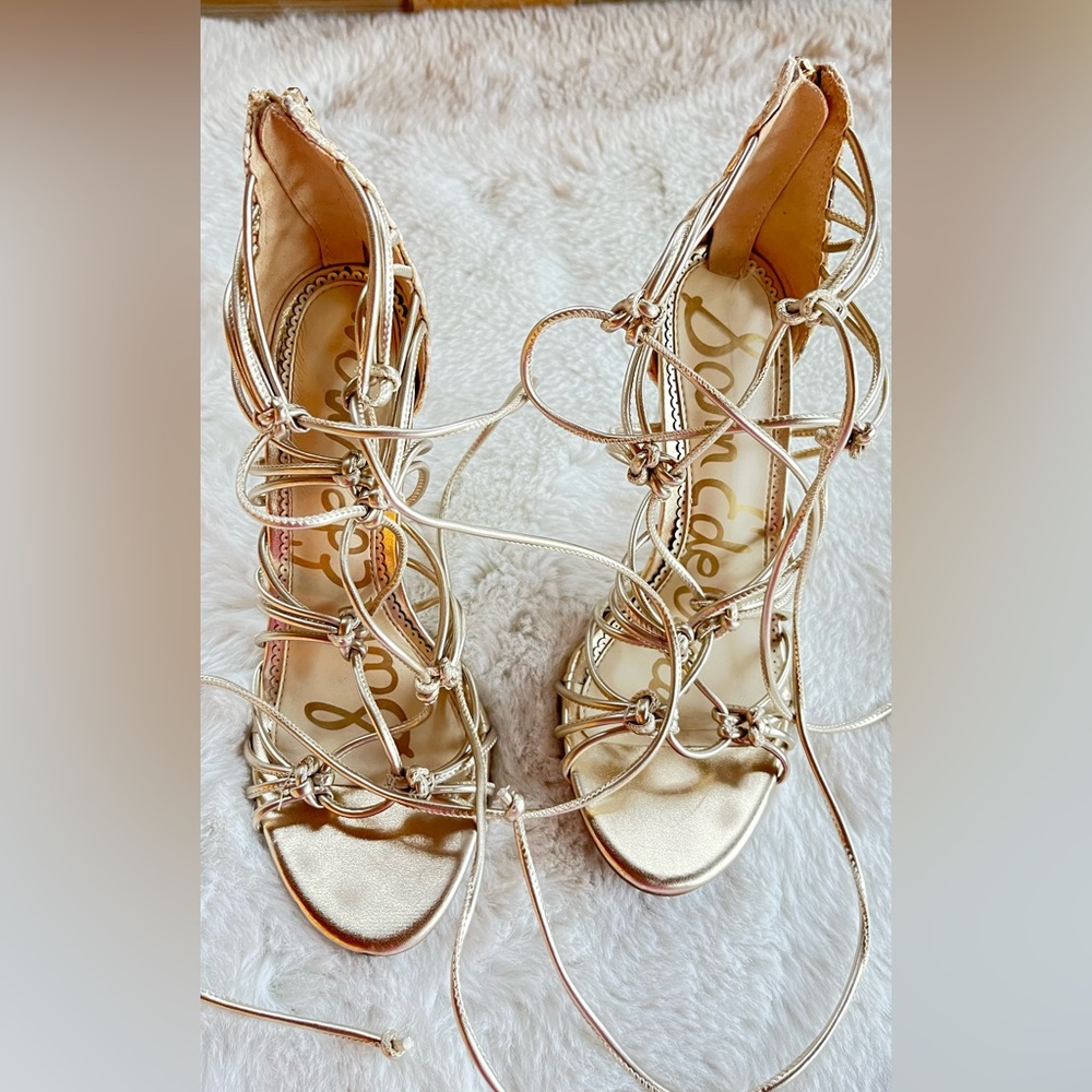 SAM EDELMAN Sexy tie stilettos size 7 wore once to my sons wedding best shoes !!